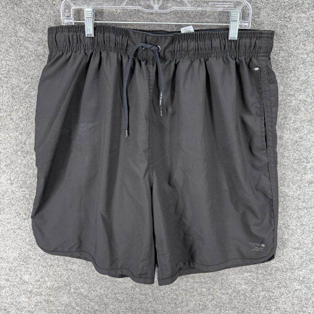 Reebok Shorts Men XL Black Mid Rise Drawstring Pockets Flat Front Regular Fit